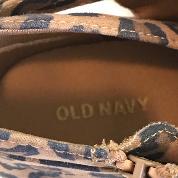 OLD NAVY Leopard Ankle Boots Low Block Heel Booties NWOT Women’s Size 6 - Picture 11 of 16